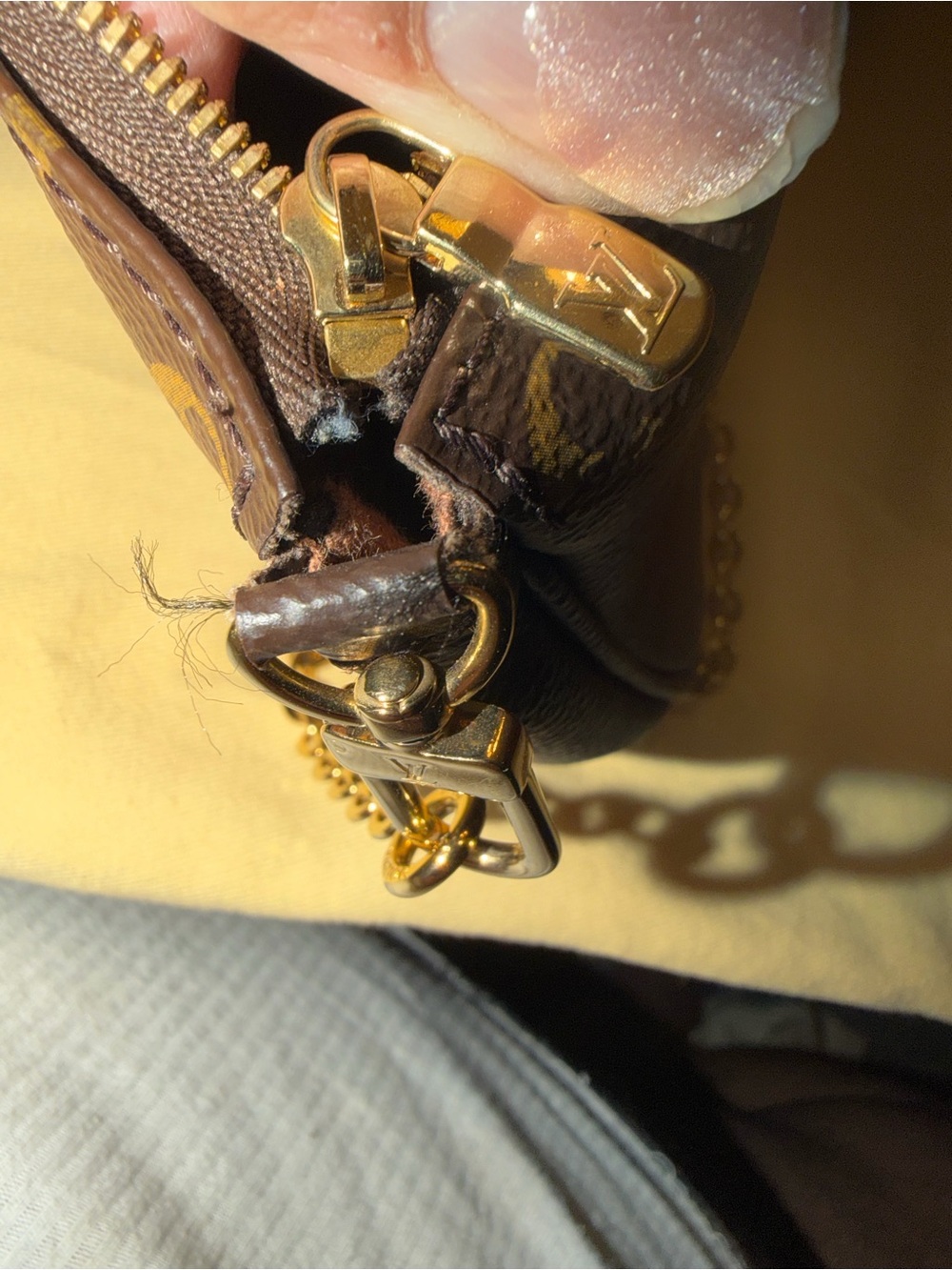 Louis Vuitton Brown Monogram Multi-Pouch Crossbody with Coin Pouch - Picture 15 of 16